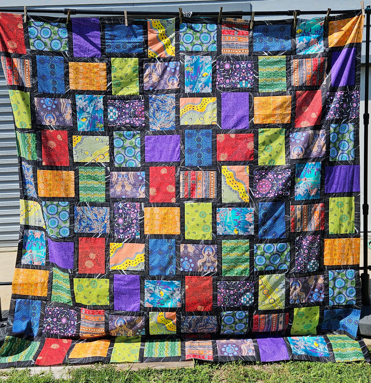 Jewels of Dandenong generous Queen quilt kit - 95"x95"