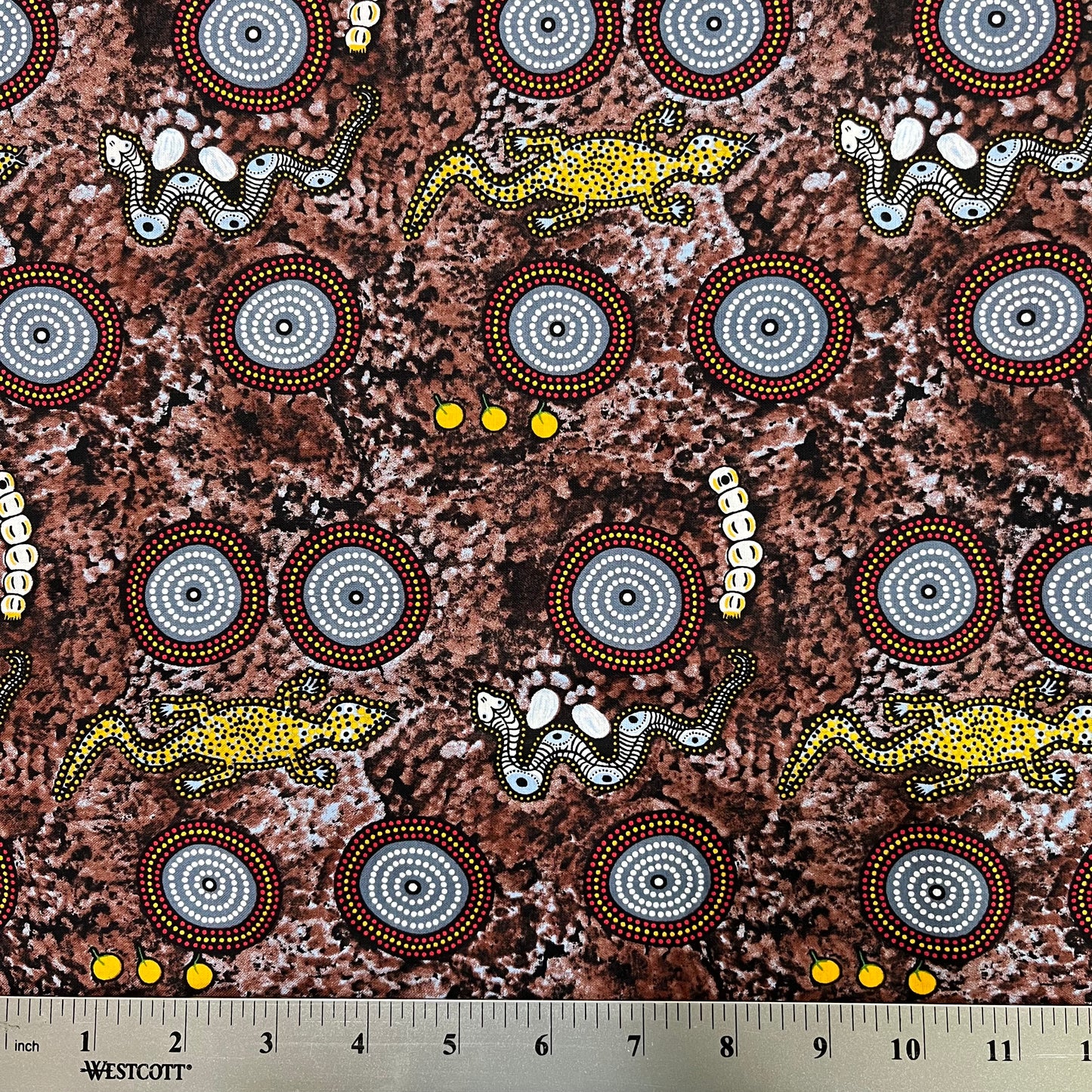 Crazy Bolt Sale - Snake & Goanna Bush Tucker ecru