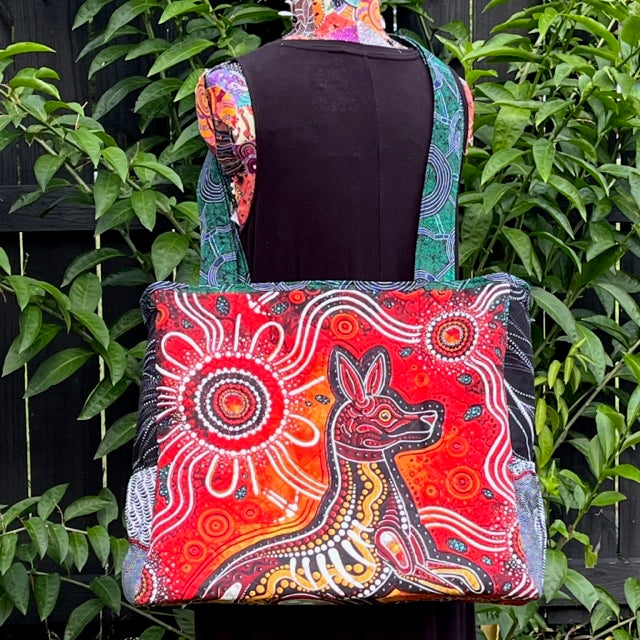 The Aussie Dream Tote Printed Pattern